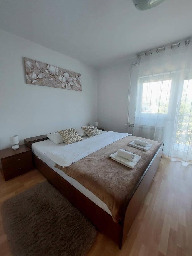 Dream Apartment Otocac Ngoại thất bức ảnh