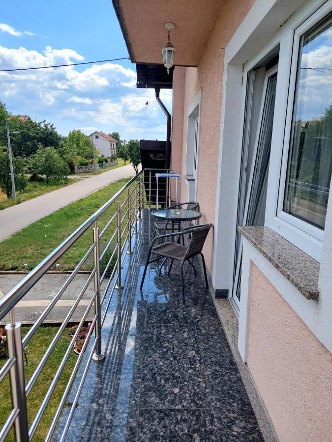 Dream Apartment Otocac Ngoại thất bức ảnh