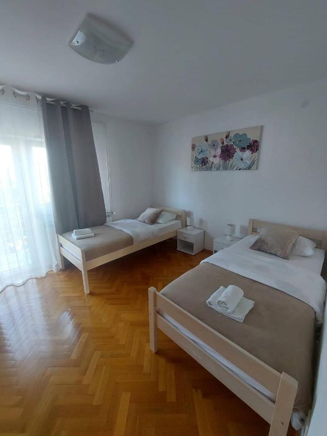 Dream Apartment Otocac Ngoại thất bức ảnh